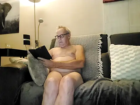 sexbink online show from October 26, 2025, 10:36 pm