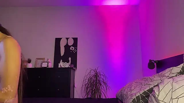 Snapshot of spottyyy chatting on September 16, 2025, 6:42 pm spottyyy online show from September 16, 2025, 6:42 pm