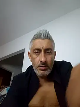 cuci45 online show from September 20, 2025, 2:23 am