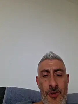 cuci45 online show from October 5, 2025, 9:29 am