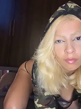 Snapshot of jujubinhahot chatting on March 13, 2026, 9:10 pm jujubinhahot online show from March 13, 2026, 9:10 pm