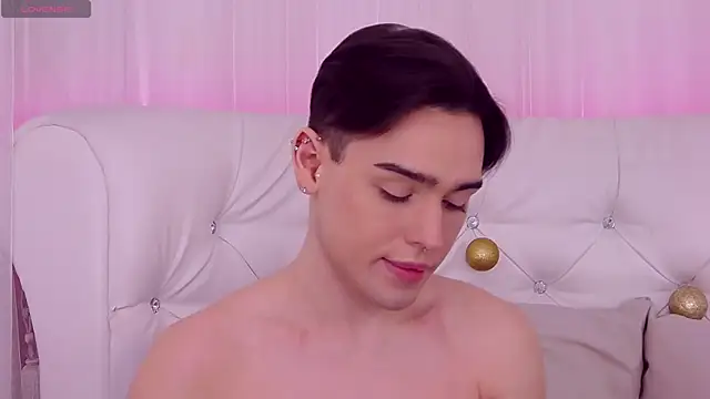 RobbyCharming online show from December 21, 2024, 12:53 am
