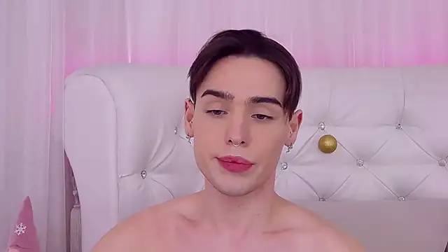 RobbyCharming online show from December 26, 2024, 4:53 am