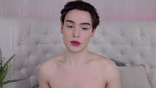 RobbyCharming online show from April 25, 2026, 4:26 am