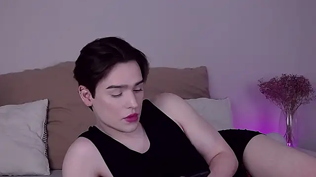 Snapshot of RobbyCharming chatting on June 12, 2026, 7:40 am RobbyCharming online show from June 12, 2026, 7:40 am