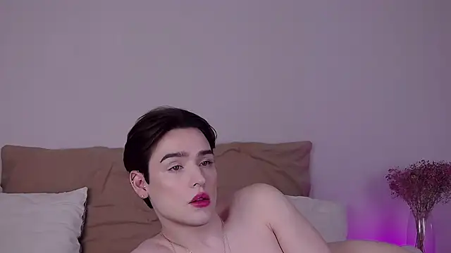 Snapshot of RobbyCharming chatting on June 14, 2026, 7:32 am RobbyCharming online show from June 14, 2026, 7:32 am