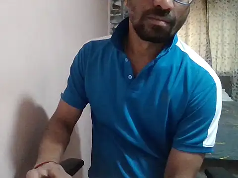 sexx4 online show from March 15, 2026, 12:00 pm