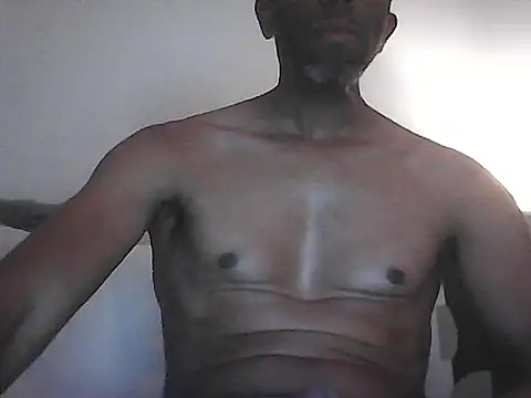 Malcomvs97 online show from June 15, 2026, 8:00 pm