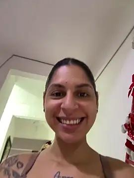 charlotte stevenss  online show from December 22, 2024, 4:48 pm