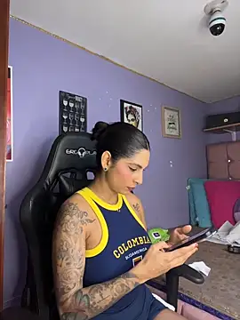 charlotte stevenss  online show from June 12, 2026, 2:27 pm