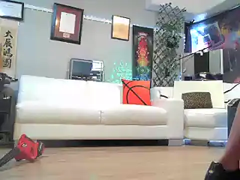 OSIRlS online show from October 15, 2025, 12:11 am