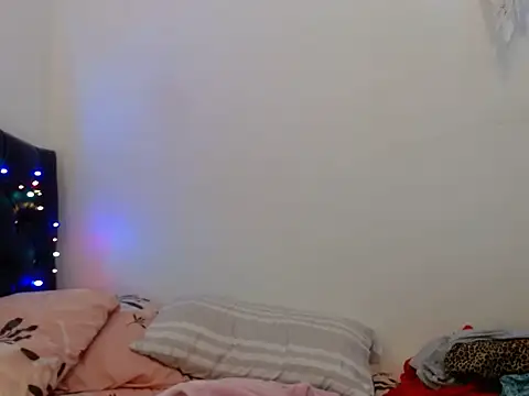 Snapshot of gooddes303salome chatting on October 9, 2025, 5:16 am gooddes303salome online show from October 9, 2025, 5:16 am