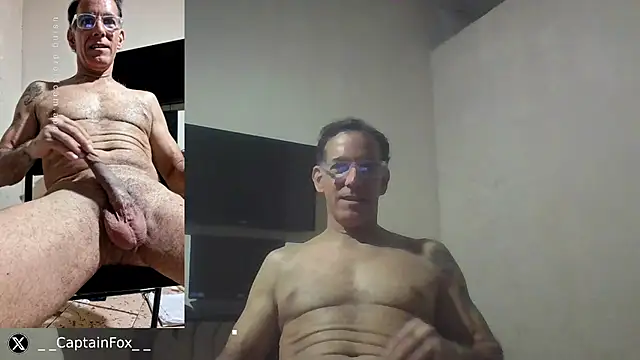 CaptainFox online show from August 4, 2026, 12:58 am