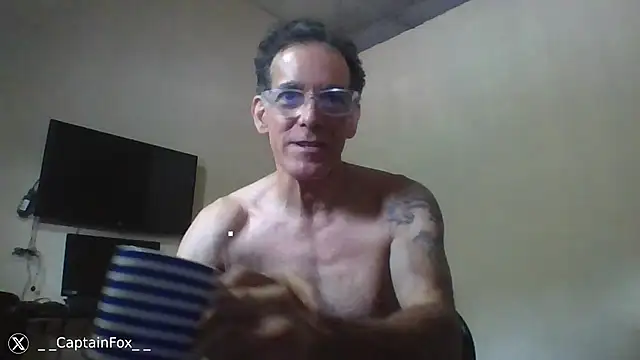 CaptainFox online show from August 4, 2026, 2:30 pm