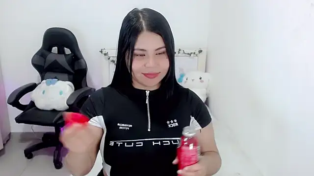 Youlittlepervertt  online show from January 23, 2025, 10:01 am