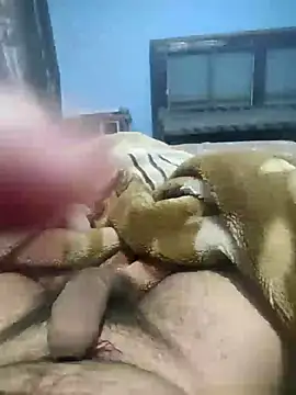 Deshilund9 online show from December 11, 2024, 6:42 pm