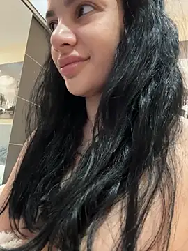 Samira30 online show from December 18, 2025, 11:38 am