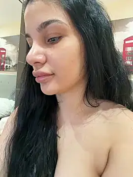 Samira30 online show from April 29, 2026, 12:31 pm