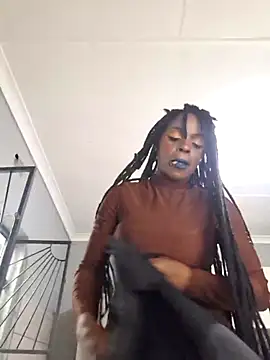 Shaniko89 online show from February 18, 2025, 3:54 pm