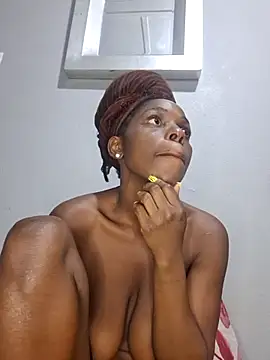 Shaniko89 online show from February 28, 2025, 4:32 am