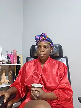 Shaniko89 online show from July 28, 2026, 4:08 am