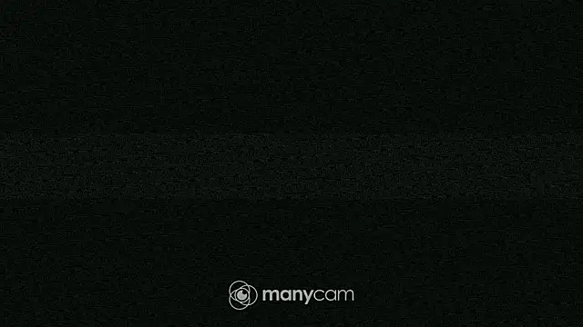 Snapshot of dennisnl93 chatting on April 6, 2026, 2:42 am dennisnl93 online show from April 6, 2026, 2:42 am
