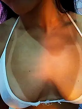 jessy905 online show from August 7, 2026, 1:02 pm