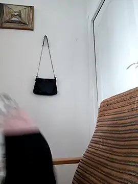 She-devilx online show from October 4, 2025, 1:42 pm