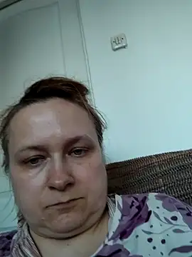 Snapshot of She-devilx chatting on February 28, 2026, 4:08 pm She-devilx online show from February 28, 2026, 4:08 pm