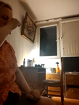 Snapshot of She-devilx chatting on July 27, 2026, 12:06 am She-devilx online show from July 27, 2026, 12:06 am