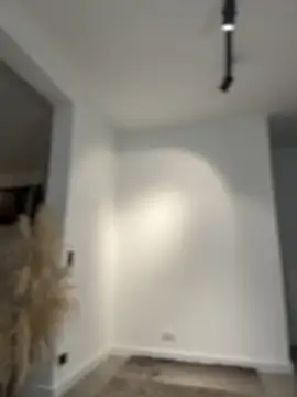 Snapshot of EllaSanz_ chatting on November 3, 2025, 9:16 pm EllaSanz online show from November 3, 2025, 9:16 pm