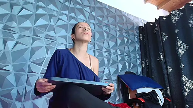 ANGELSEX 11 online show from February 5, 2026, 7:18 pm