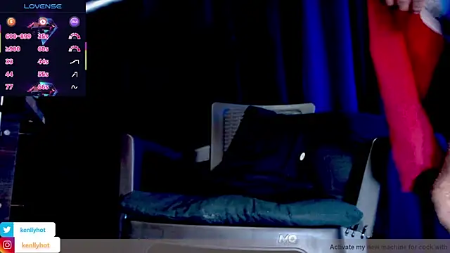 KenllyH online show from February 14, 2025, 2:28 am