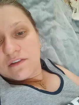 Snapshot of CumCpl chatting on October 6, 2025, 6:33 am CumCpl online show from October 6, 2025, 6:33 am