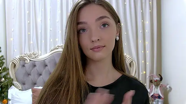VirginieCruz online show from December 22, 2024, 5:42 pm