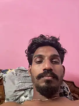 Snapshot of yo19boy chatting on February 13, 2026, 6:48 pm yo19boy online show from February 13, 2026, 6:48 pm