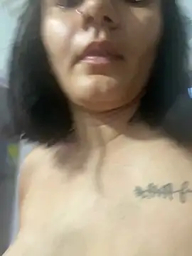 Lucia-Candy online show from December 18, 2024, 1:23 pm