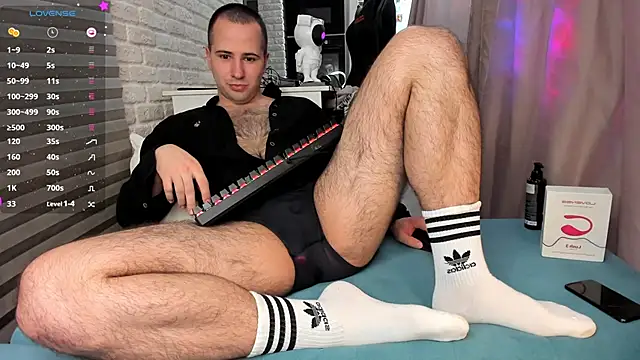Snapshot of Alexey_Hairy chatting on March 4, 2025, 1:06 pm Alexey Hairy online show from March 4, 2025, 1:06 pm