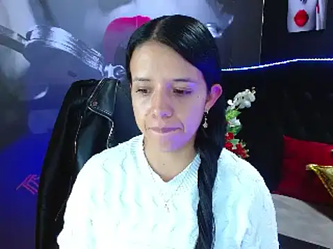 VALERY MEER online show from December 4, 2024, 11:41 am