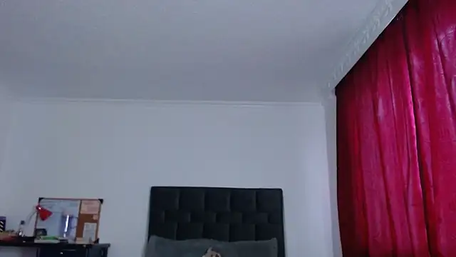 VALERY MEER online show from September 15, 2025, 9:59 pm