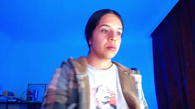 VALERY MEER online show from October 10, 2025, 12:20 am