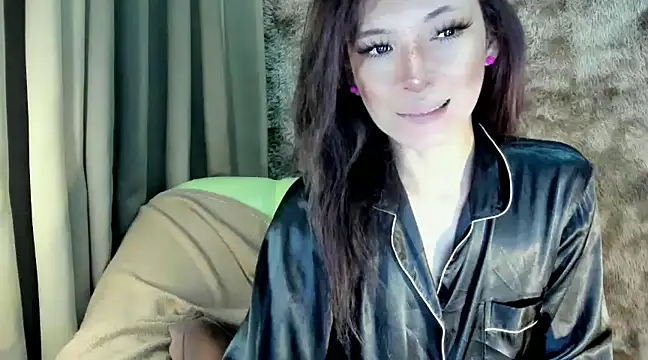 Snapshot of Rhianna_wilson chatting on February 18, 2025, 9:42 pm Rhianna wilson online show from February 18, 2025, 9:42 pm