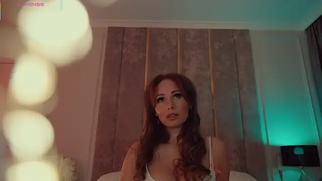 MilaDYstarlight online show from September 26, 2025, 10:03 pm