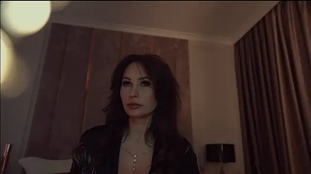 MilaDYstarlight online show from March 8, 2026, 5:17 pm