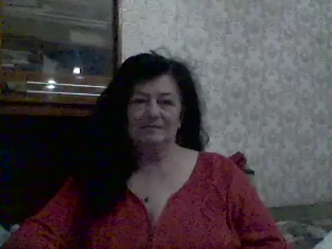 GypsiQueen2 online show from February 8, 2025, 11:34 pm