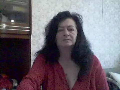 GypsiQueen2 online show from March 1, 2025, 8:34 am