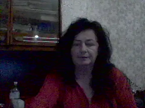 GypsiQueen2 online show from March 7, 2025, 6:33 pm