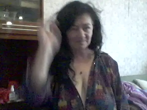 GypsiQueen2 online show from March 16, 2025, 11:05 am