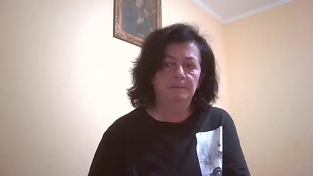 Snapshot of GypsiQueen2 chatting on May 7, 2026, 6:46 pm GypsiQueen2 online show from May 7, 2026, 6:46 pm