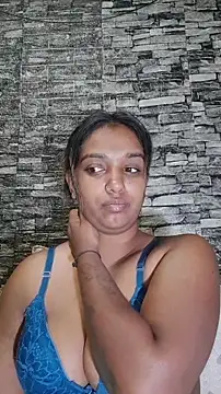 Xindias fantasyX online show from December 2, 2025, 6:58 pm